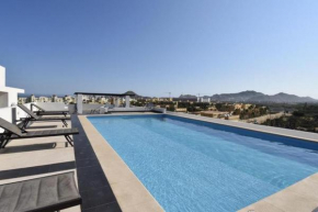 Lovely 2BR Oceanfront FREE parking